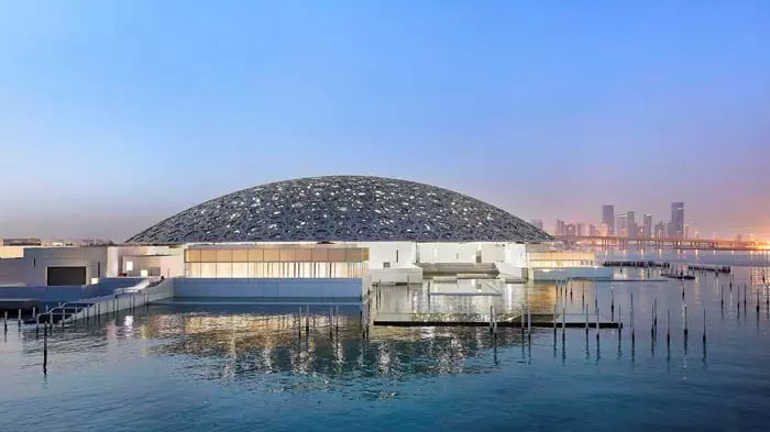 Abu Dhabi City Tour with Russian Speaking Guide - Image 3