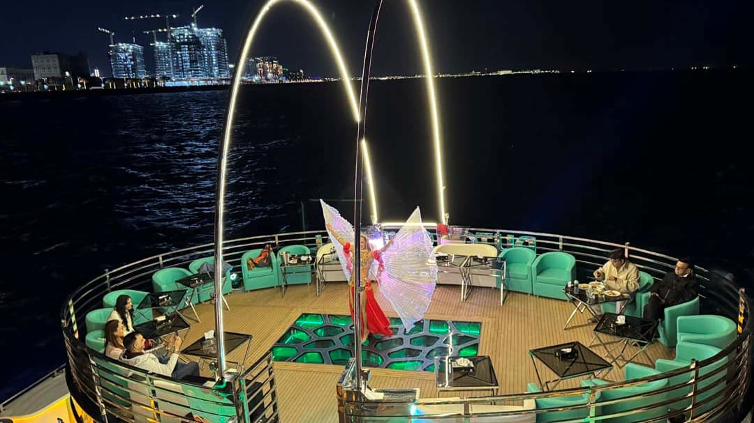 Lotus Royale Dinner Cruise - Photo 31